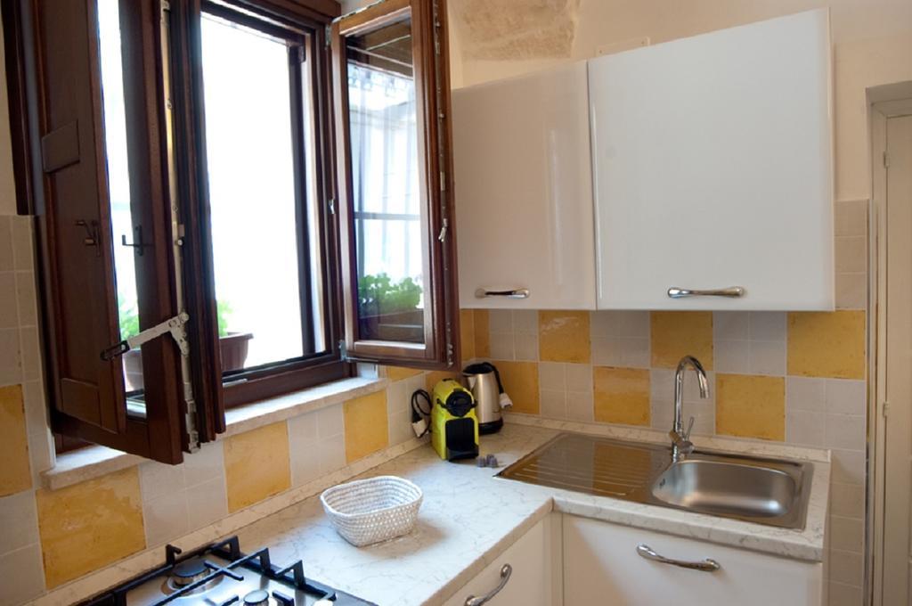 Apartment Mammacara Ceglie Messapica Rum bild